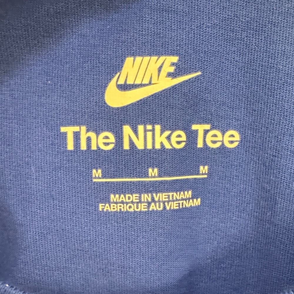 Nike Sportswear Move with Nature Tee - Picture 2 of 6